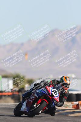 media/Oct-30-2025-Racers Edge (Thu) [[dabbdaf680]]/2-A Group/Session 2 (Turn 16)/